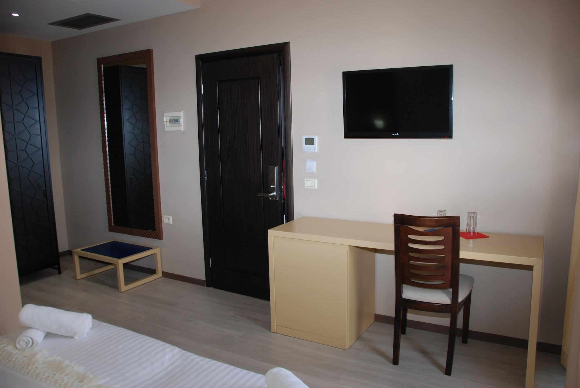 Hotel Strora Саранда Екстер'єр фото