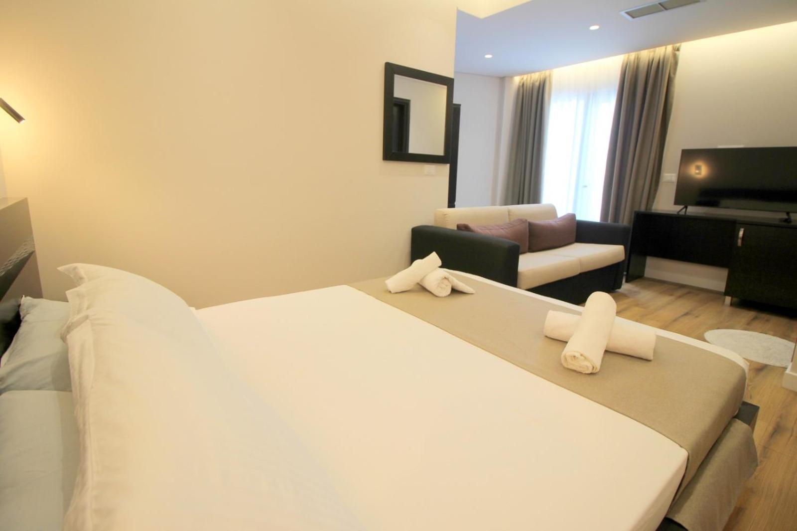Hotel Strora Саранда Екстер'єр фото