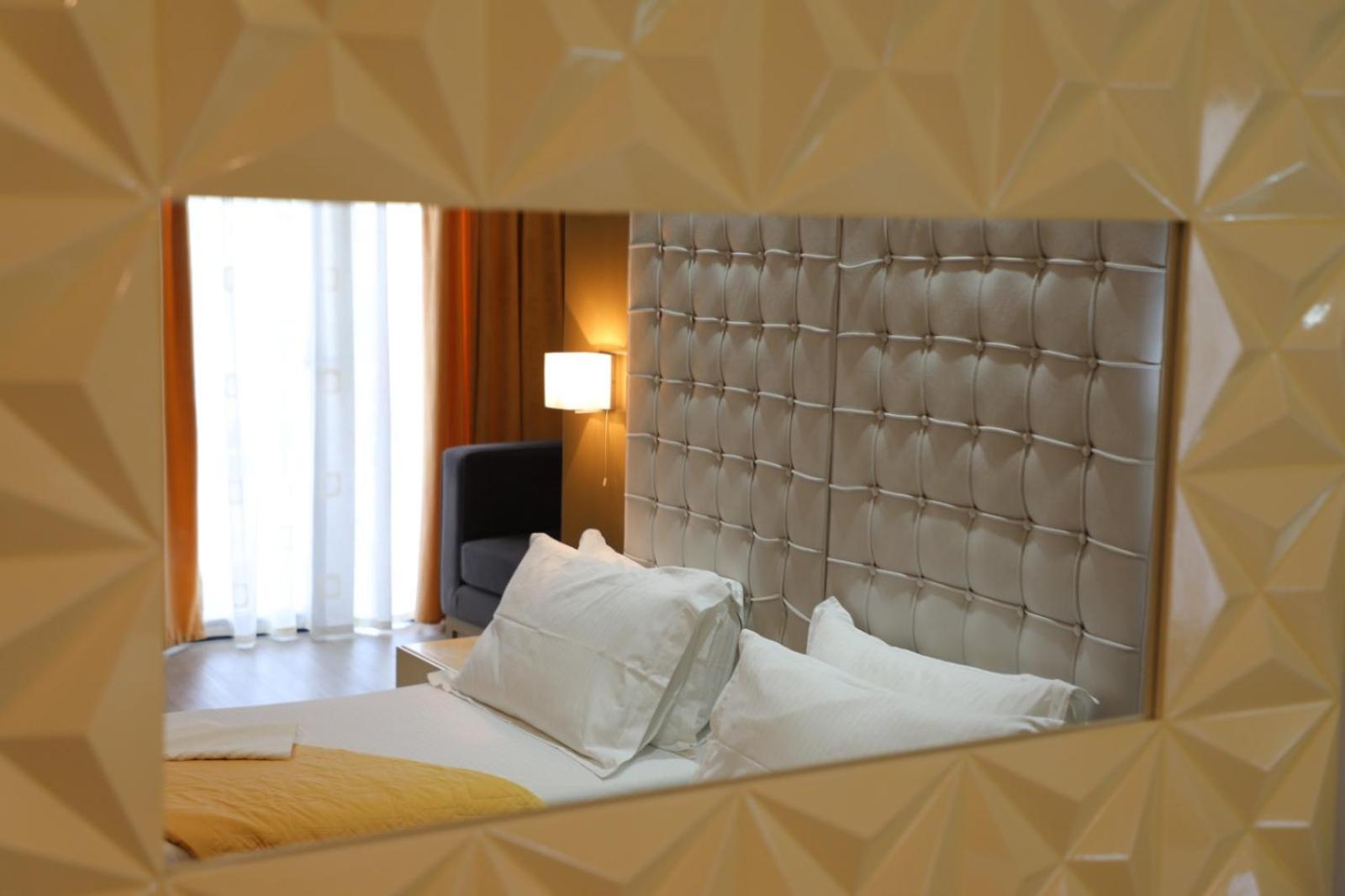 Hotel Strora Саранда Екстер'єр фото