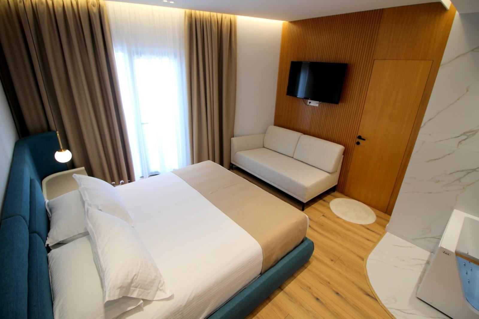 Hotel Strora Саранда Екстер'єр фото