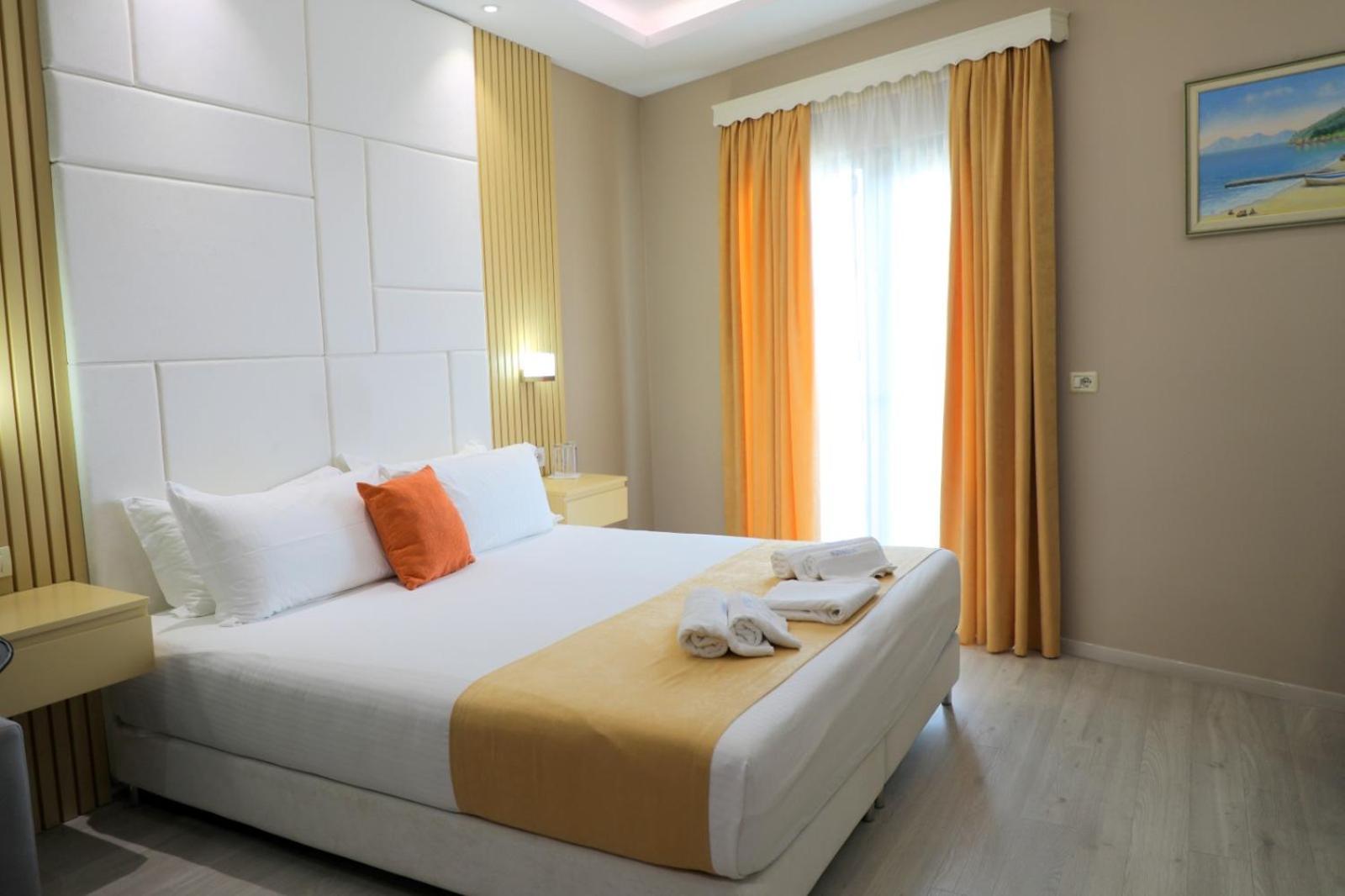 Hotel Strora Саранда Екстер'єр фото